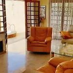 Sunny House With Private Pool And Sea View أذيخي