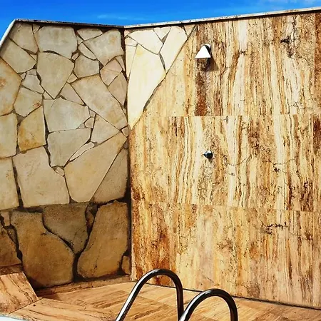 度假居 Sunny House With Private Pool And Sea View 阿德耶