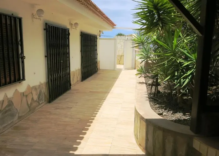 Sunny House With Private Pool And Sea View *