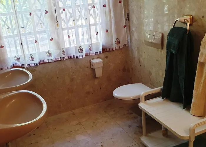 Sunny House With Private Pool And Sea View Дом отдыха *