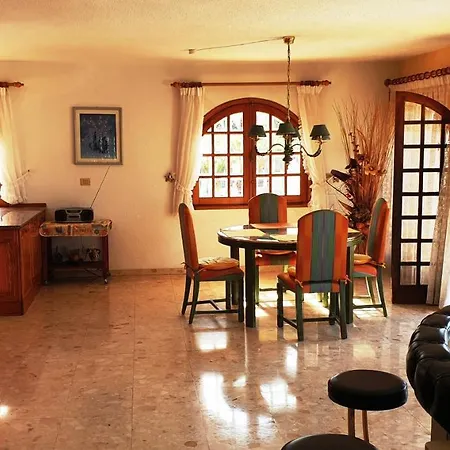 بيت للعطل Sunny House With Private Pool And Sea View *